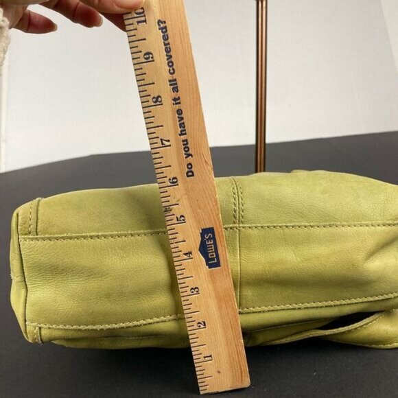 Fossil  green leather Crossbody bag with strap Zipper Pockets inner poccket - Picture 6 of 15